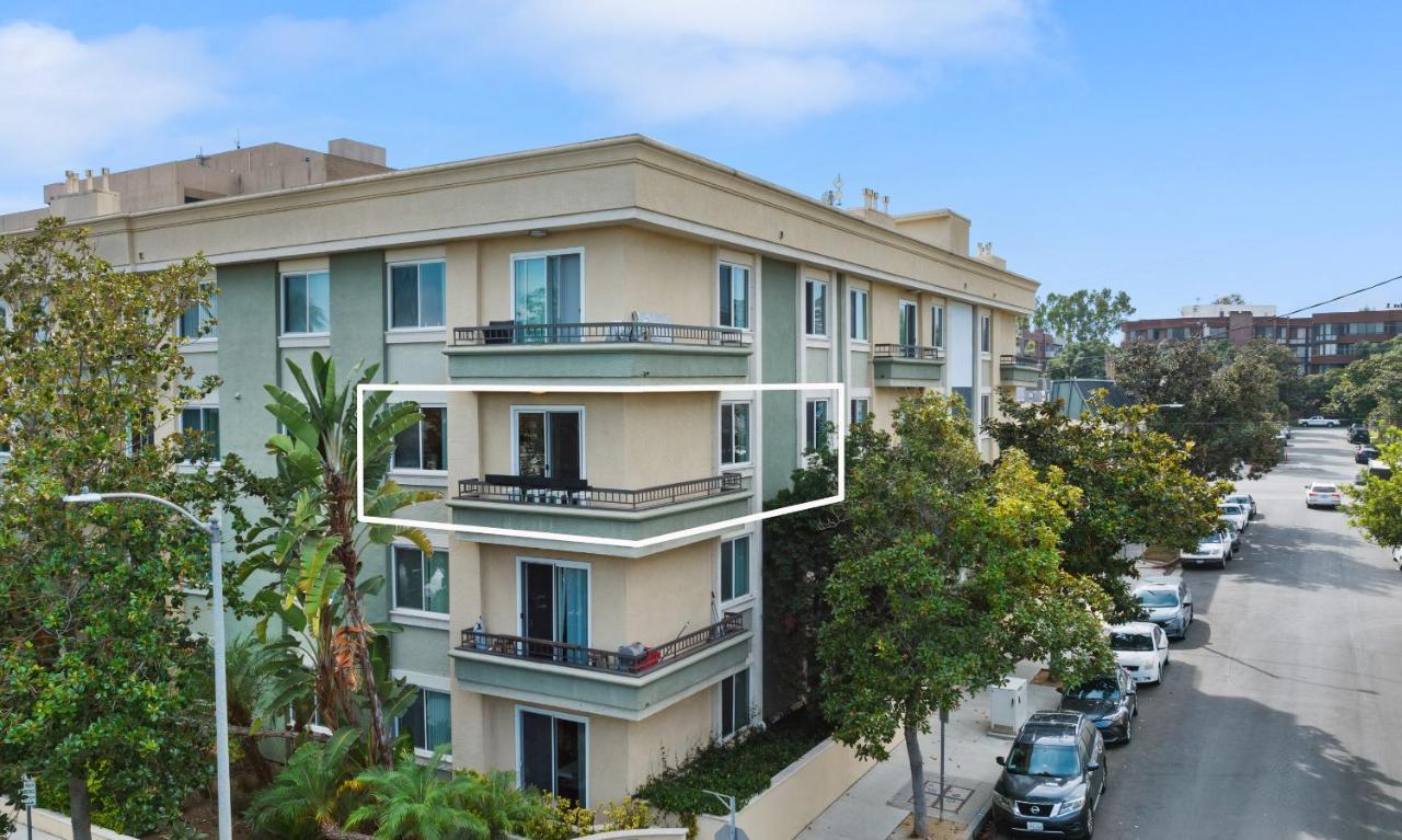 Beverly Hills Glamour Oasis 2 Bedroom Apt With Parking 304 Los Angeles Exterior photo